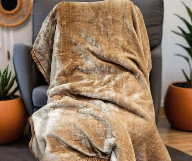 Blanket - Image 2